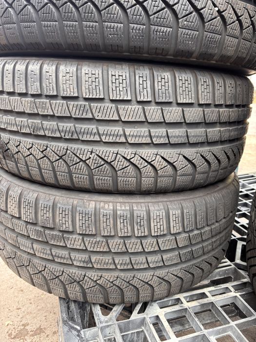 235/50/19 Pirelli 4бр 2022