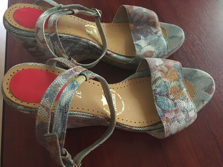 sandale cu talpa ortopedica Clujana măr 37 piele naturala