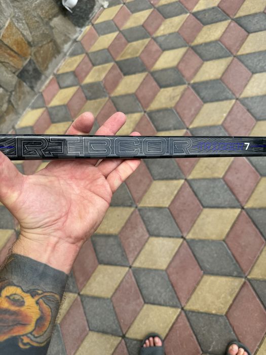 Продам клюшки CCM Ribcor Trigger 7 Flex 85