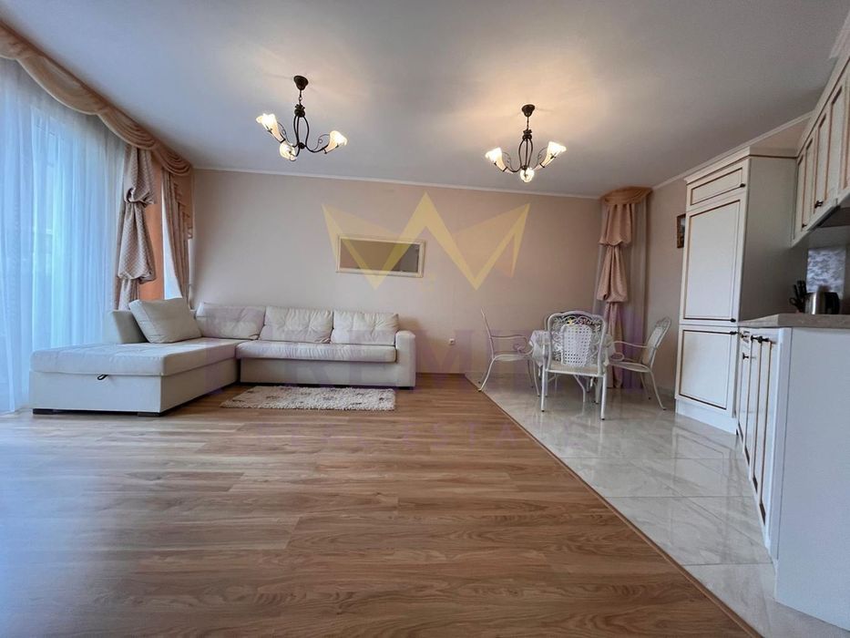 Продава се Тристаен апартамент в к.к. Слънчев бряг - 90 кв.м за 822 €/кв.м - Снимка #3