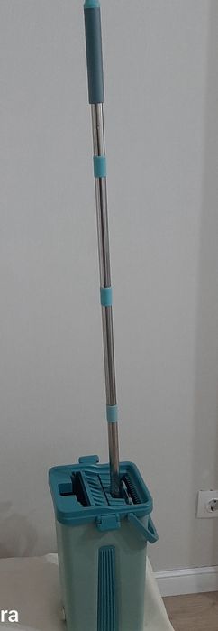 Ведро  со  шваброй