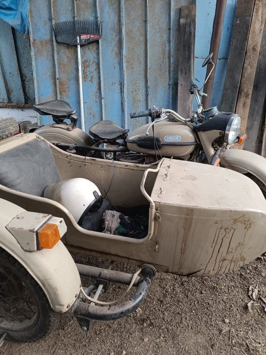 Продам мотоцикл Урал с люлькой