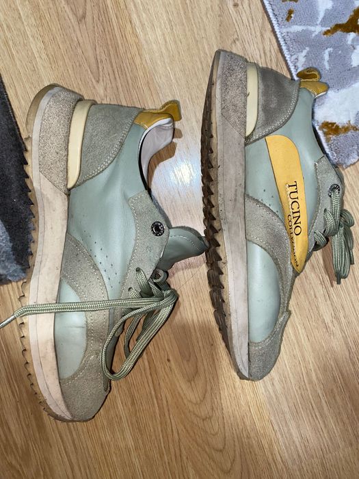 Adidasi  piele mărime 40