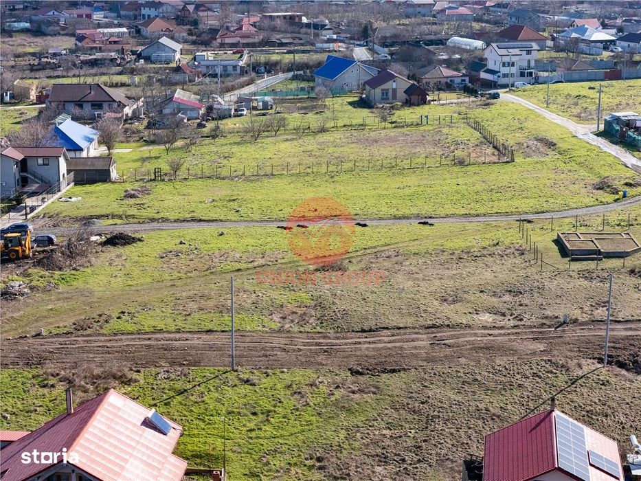 Teren Intravilan 2380 mp Langa Lac, Corbu