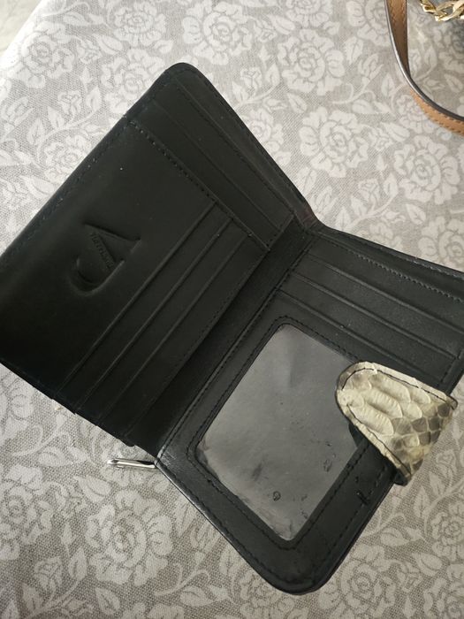 Продам портмоне новый