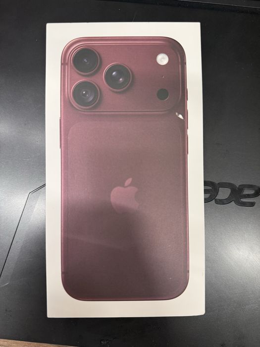 Iphone 18 pro 1 tb burgundy