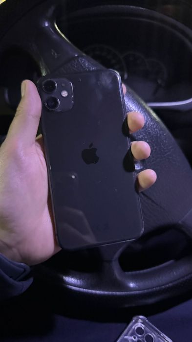 Продам Iphone 11 128gb 80AKB