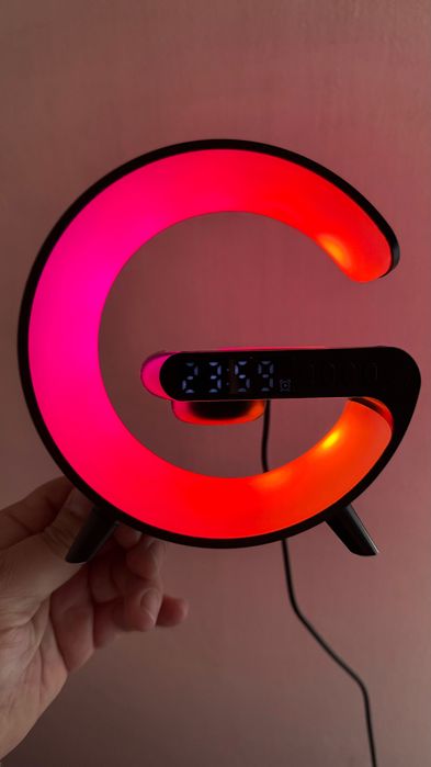 Лампа с аларма, безжично зарядно, карта памет, WiFi, музика