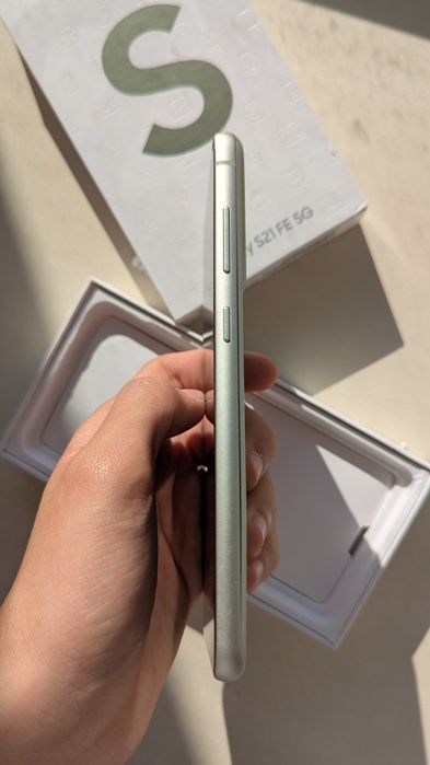 Samsung S21 FE 128 Gb White