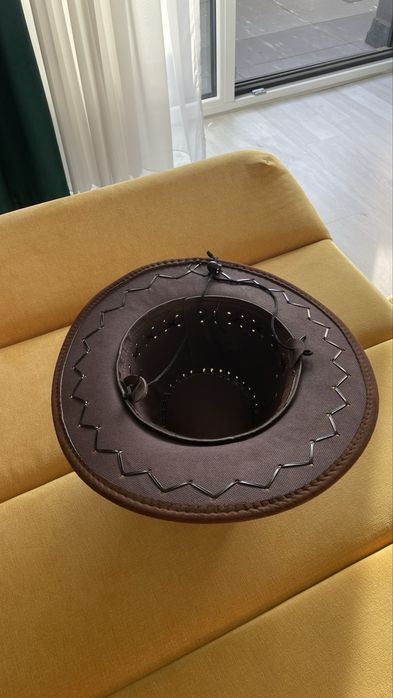 palarie cowboy piele intoarsa