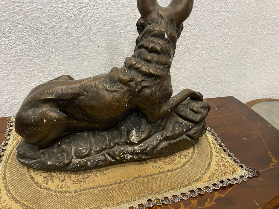 Голяма немска фигура куче - немска овчарка