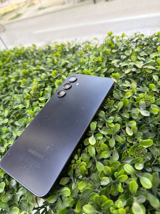 Samsug A16, 4/128gb sotladi.