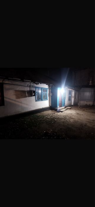 Дом с магазиномм