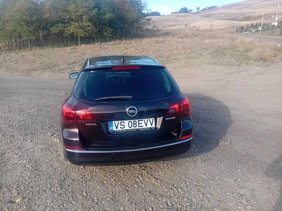 OPEL Astra 2013 — imagine 3