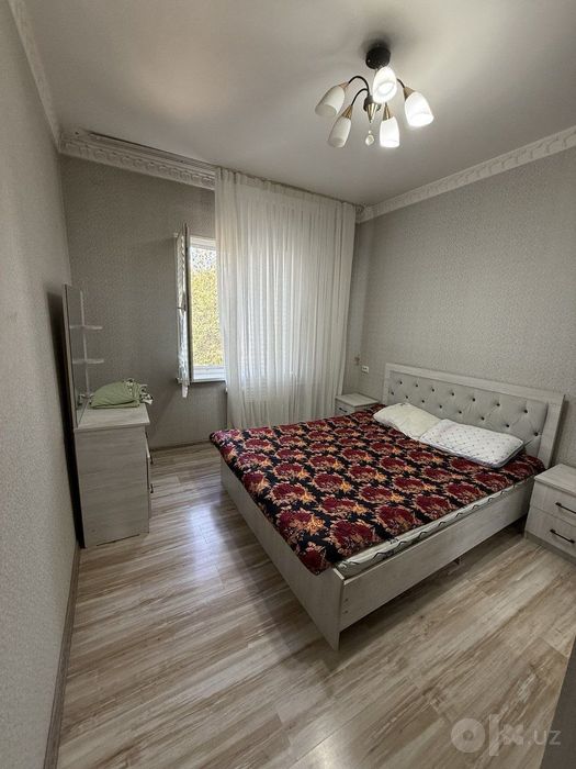 Юнусабад 12 метро Туркестан 2/3/4 балкон 2х6м с меб и тех, раздельная