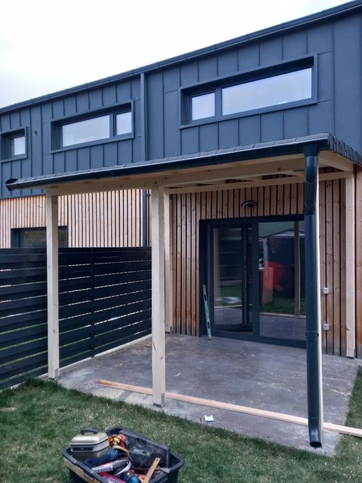 Foișoare, terase, magazii, pergole, căsuțe etc