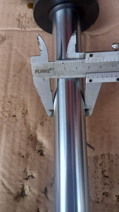 cilindru hidraulic 35 cm NOU