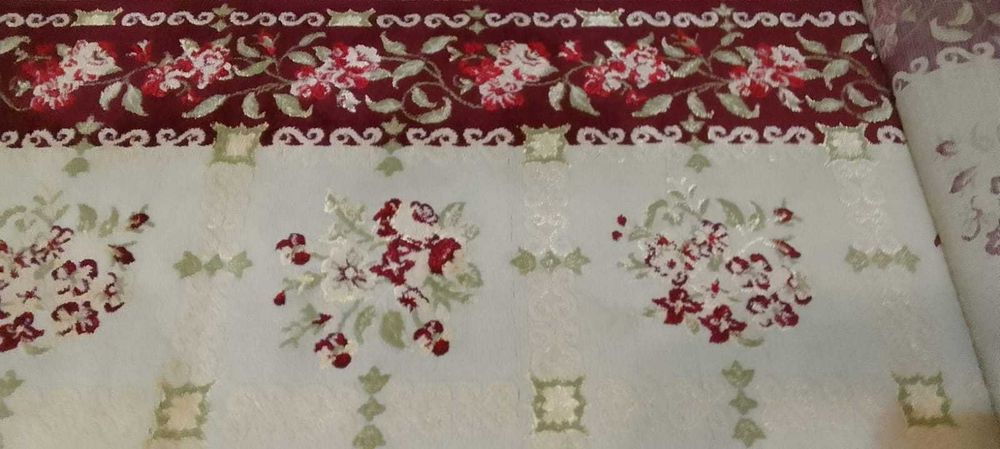 Ковер турецкий с коротким очень плотным ворсом