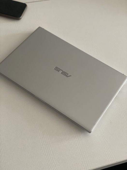 Ноутбук Asus Vivobook