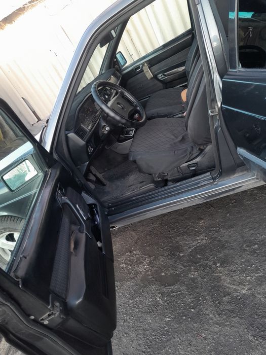 Продам мерседес 190