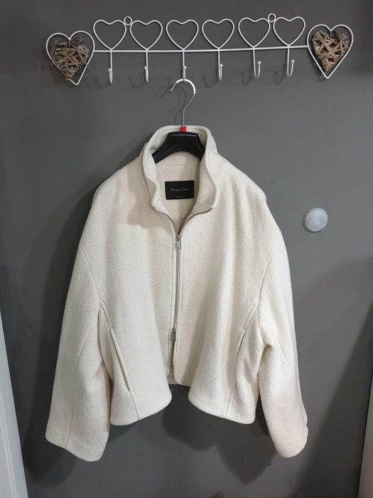 Късо палто Massimo Dutti