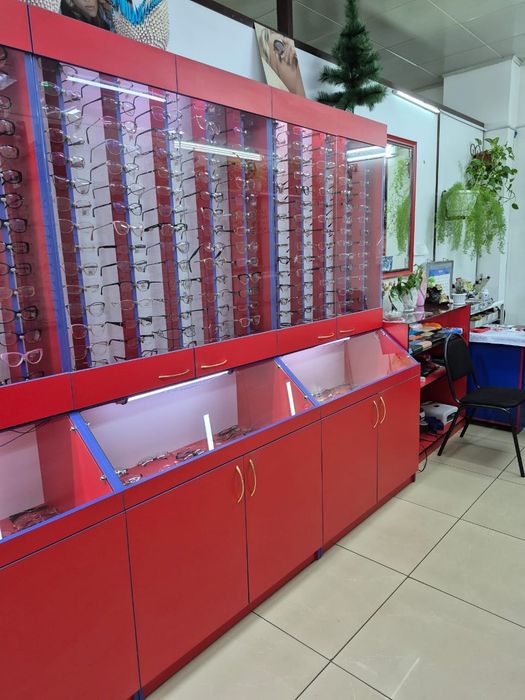 Продам действующий бизнес,,ОПТИКА,,