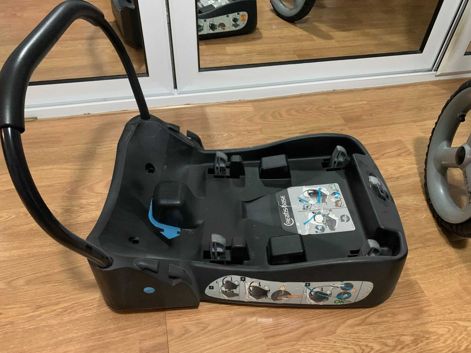 Количка триколк Bebe Confort HIGH TREK ,cтoл кош зa кoлa, база и чанта