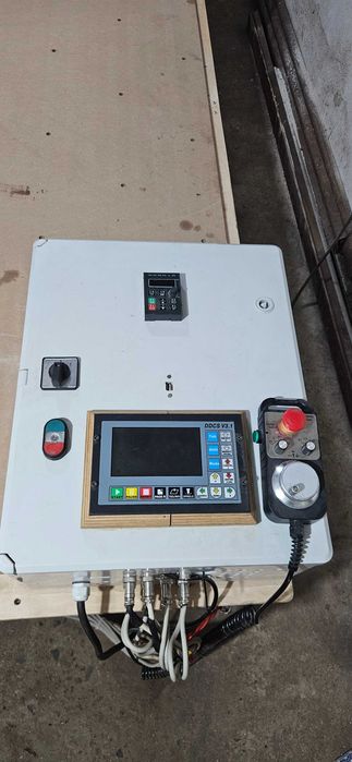 CNC рутер 1500x2600 мм | 2.2 kW шпиндел | Планетарни редуктори | DDCS 3.1