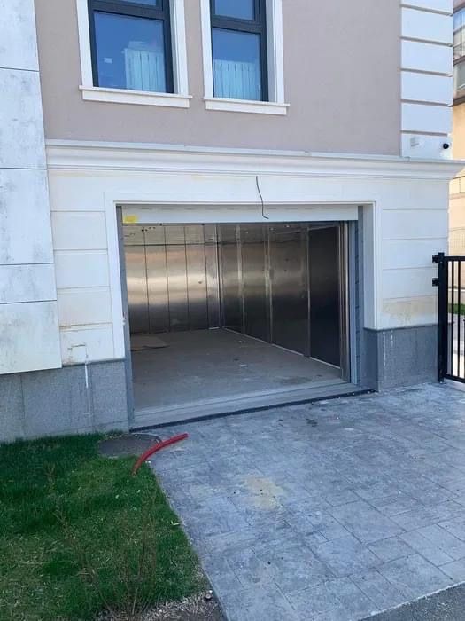 Дава се под наем Гараж / Паркомясто в София, Център - 15 кв.м за 25000 € - Снимка #3