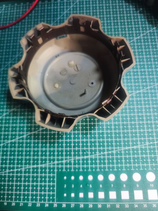 Колпак диска Тайота Прадо 120