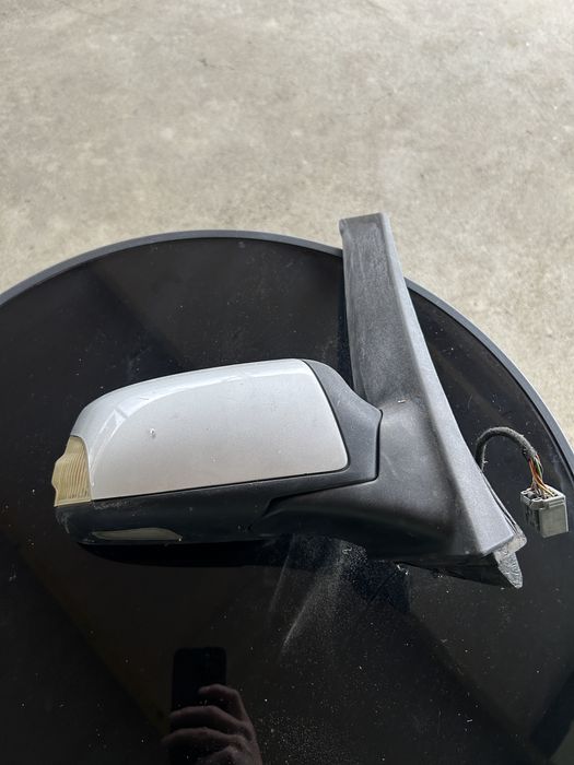Oglinda dreapta cu incalzire electrica ford focus c-max 2004-2007