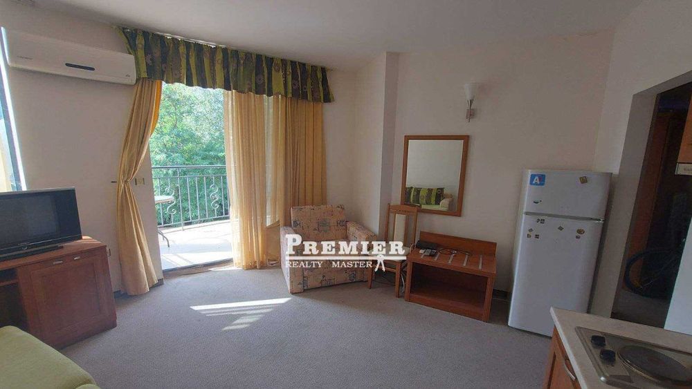 Продава се Двустаен апартамент в к.к. Слънчев бряг - 65 кв.м за 831 €/кв.м - Снимка #3