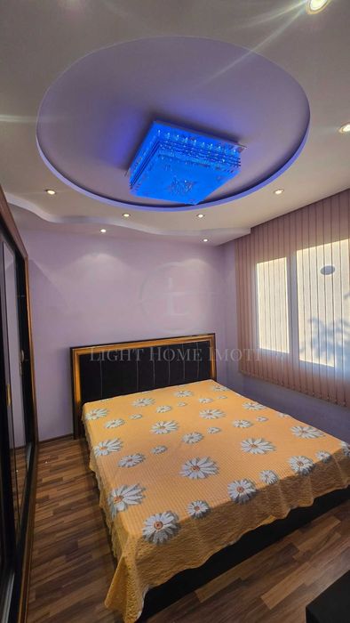 Продава се Двустаен апартамент в Пловдив, Център - 75 кв.м за 1047 €/кв.м - Снимка #5