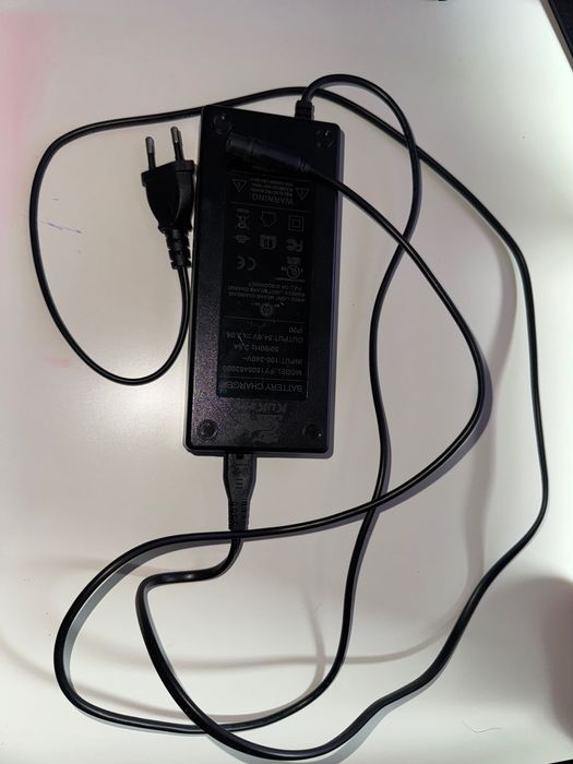 Зарядно за тротинетка за g2 pro