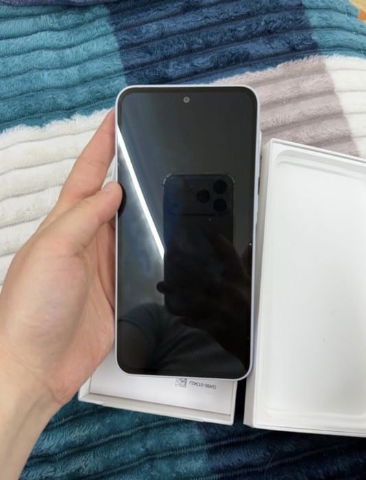Samsung A35 продам