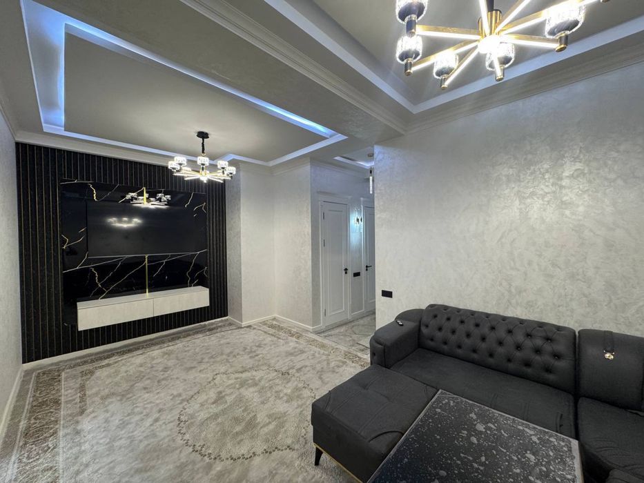 Продаётся 3 комнатная на Алайском