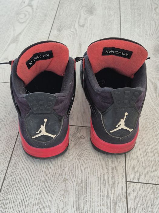 Air Jordan 4 Retro  Red Thunder 42