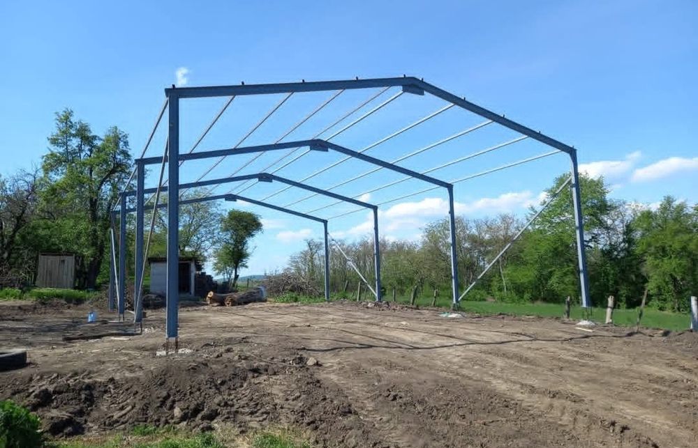 Vand structura metalica 10x25x4h pret super eftin