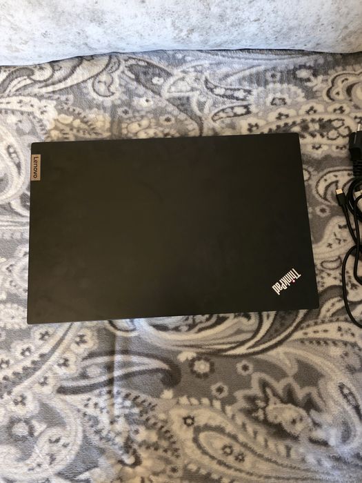 Lenovo Thinkbook E15 impecabil