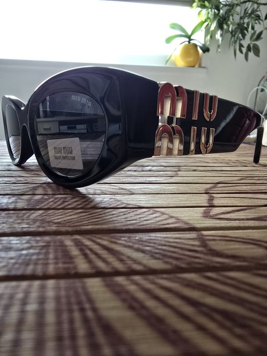 Слънчеви очила Miu Miu MU11WS
