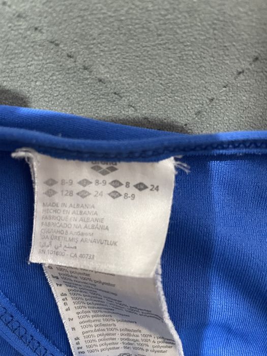 Продам купальники