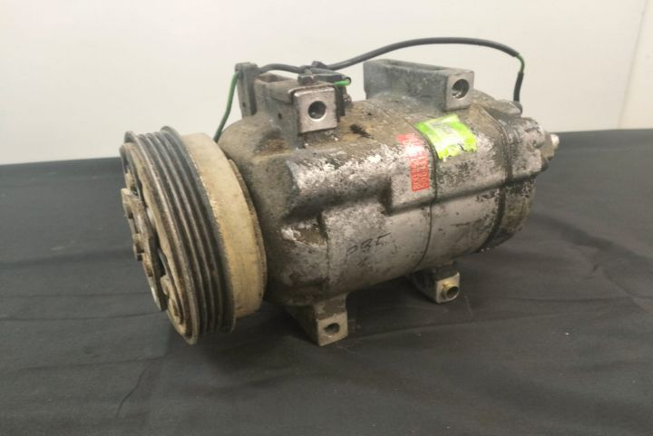 Compresor AC 8D0260805D Audi A4 B5