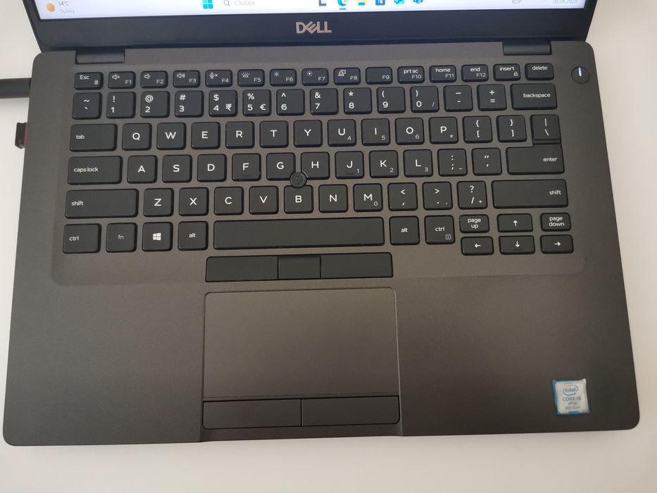 Laptop Dell Latitude 5400.