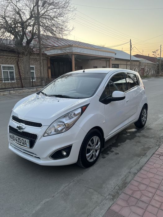 Спарк метани бор