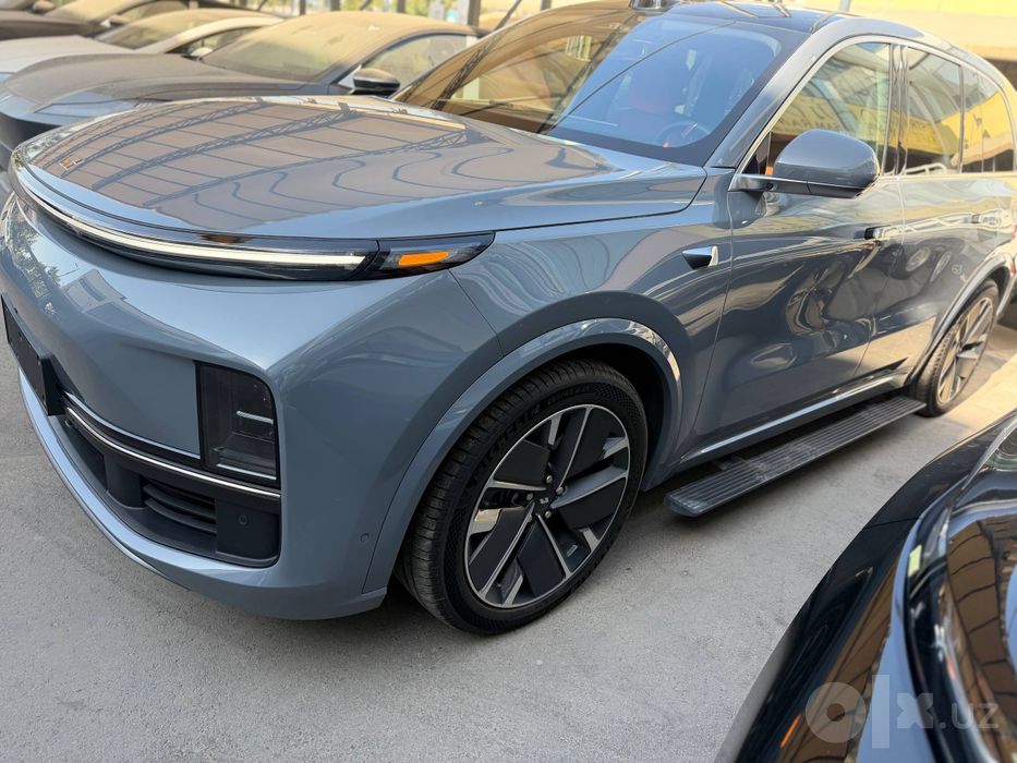 Lixiang 8 ultra narda grey