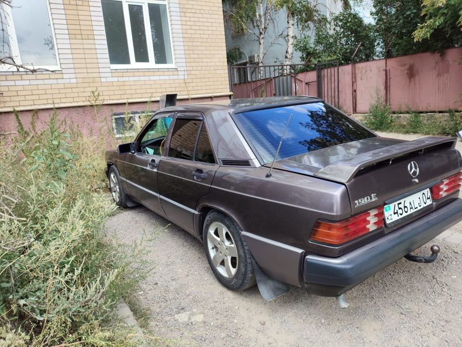 Продам Мерседес 190.