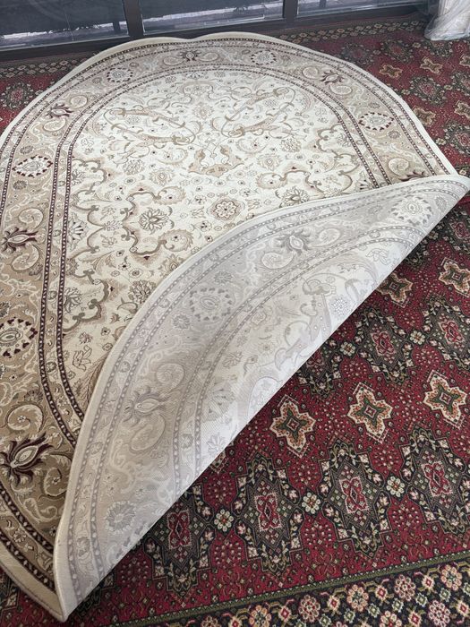 Ковер из кашемира