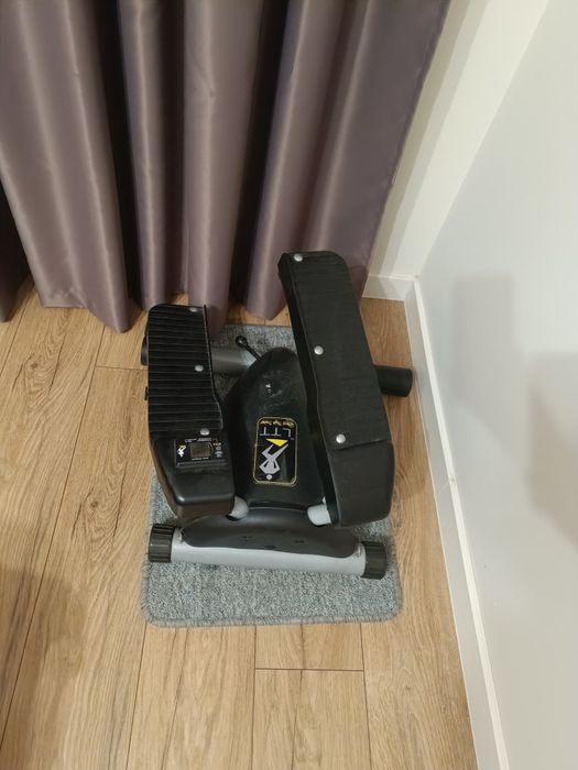 Степер за тренировки.