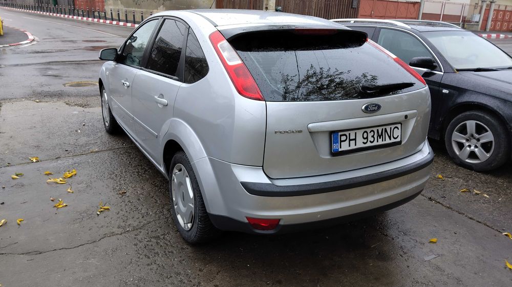 FORD FOCUS 1.6 benzina, 101 cp,2006, E 4, GPL, 5 usi, KEYLESS GO-ENTRY