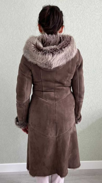 Продам дубленку из меха тоскана